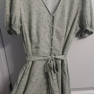 Pale green dress size small